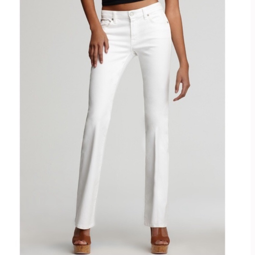 🤍SOLD🤍 7 For All Mankind White Bootcut Jeans